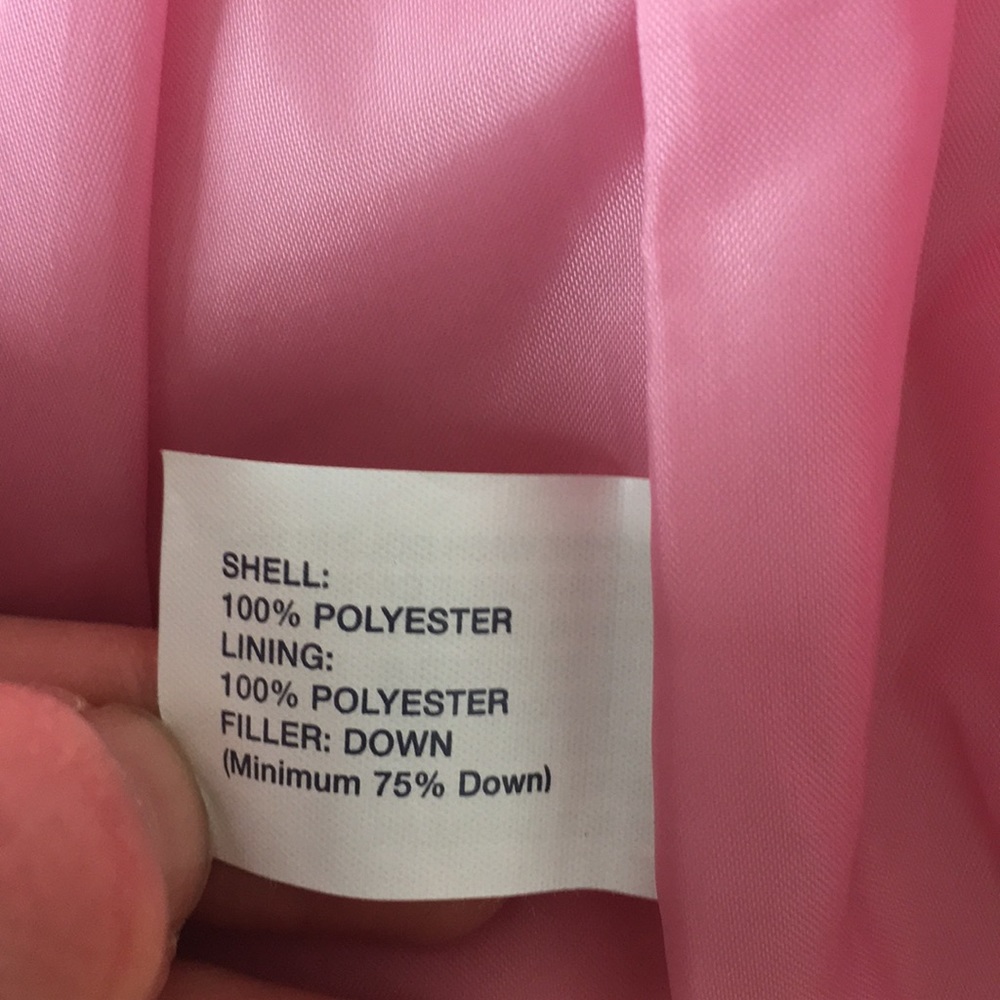 Gap yellow puffer vest with pink liner - Picture 4 of 4